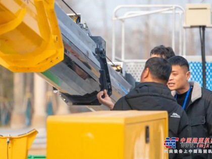 2023年海伦哲高空作业车租赁产品交流研讨会圆满举行